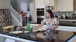 Captura de 'Big Tit MILF Next Door 5' nº 91