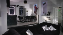 'Contact 3' screenshot nº 56