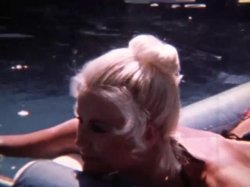 'Limited Edtion 144 - Stretch Me' screenshot nº 1