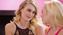 Captura de 'I Licked My BFF' nº 15
