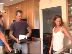 Captura de 'Wild And Horny Housewives' nº 3