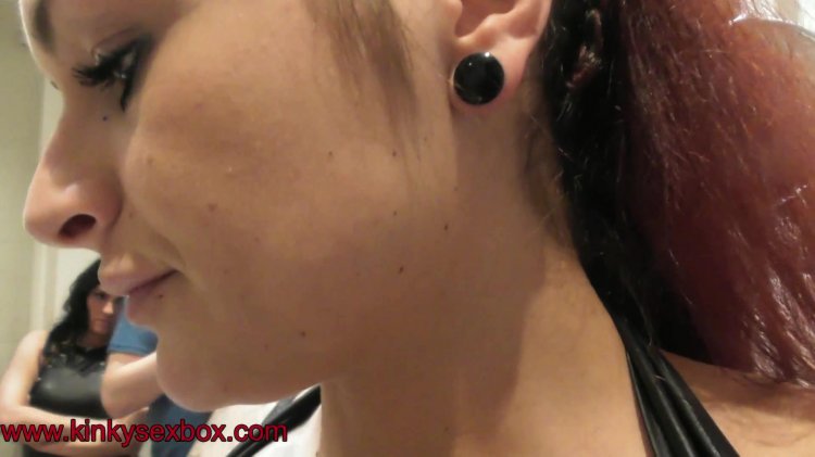 streaming porn video screenshot