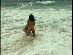 Captura de 'Puritan Video Magazine 33 - Lust in Paradise' nº 136