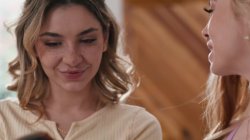 Captura de 'Cheeky Church Girls' nº 4