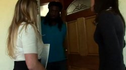 Captura de 'Aurora Snow & Amber Rayne & Nathan Threat BGG Suck Snowball Collector Scene' nº 4