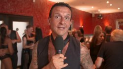 Captura de 'Magma Swingt Mit Porno Klaus In der Villa Illusion' nº 4