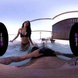 Captura de 'Erotic Jacuzzi' nº 1