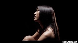 Captura de 'Cumflation - Emiri Momota 2' nº 9