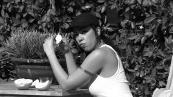 Captura de 'Lesbian Noir - The Pool Girl' nº 5