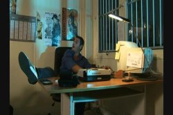 Captura de 'Oksana: Out of Uniform (French)' nº 7