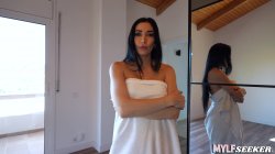 Captura de 'My French Stepmom' nº 66