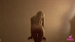 Captura de 'Dirty Blonde in Stockings' nº 17