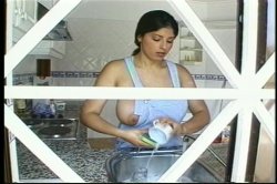 Captura de 'Busty Euro Babes' nº 45
