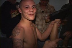 'Frat House Fuckfest 3' screenshot nº 106