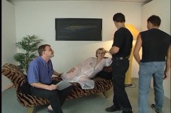 'Barefoot and Pregnant 45' screenshot nº 115