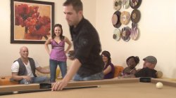 Captura de 'I Suck at Table Games 2' nº 4