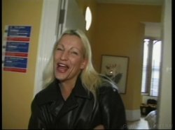 Captura de 'Ben Dover's Dirty Blondes' nº 91