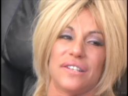 'Young & Squirting' screenshot nº 72