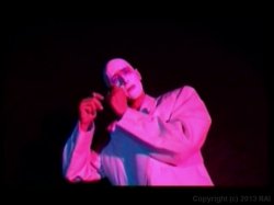Captura de 'Cabaret Bizarre' nº 99