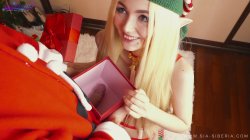 'Santa Cums 4 Times In His Lil Helper' screenshot nº 4