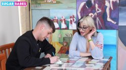 'Alina Melaki a Hardcore Greek Lesson' screenshot nº 1