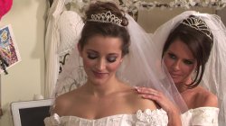 Captura de 'My First Time With A Lesbian MILF 2' nº 34