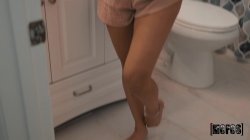 Captura de 'Stretching My Girlfriend's Pussy 34' nº 78