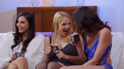 Captura de 'Girls, Girls, and More Girls' nº 67