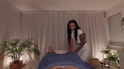'Erotic Massage starring Black Angel' screenshot nº 3