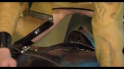 'Rubber and Perv with The Bodybag Licking and Facesitting' screenshot nº 36