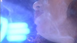 Captura de 'Flesh and Fantasy' nº 2