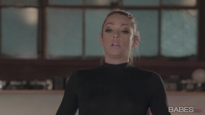 Sexy Kassondra Raine Gets Her Pussy Licked and Penetrated by Her Black Boyfriend