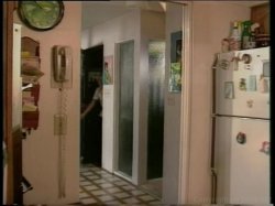'Out of Love' screenshot nº 103