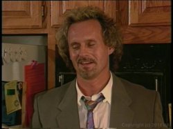 'Out of Love' screenshot nº 106