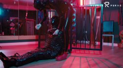 'Rubber Nights: The Rubber Slave Tight in a Cage Under the Bed' screenshot nº 13