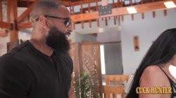 'Nicole Parker gets nailed by a beastly black stud husband cuckolds in real time watching his wife get fucked raw' screenshot nº 8