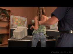 Captura de 'Horny Jailhouse Sluts' nº 87