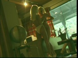 Captura de 'Lesbian Mature Women 6' nº 97