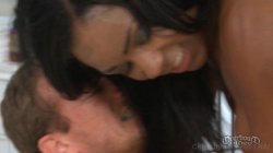 'Ebony Housewives Of Porn Valley' screenshot nº 124