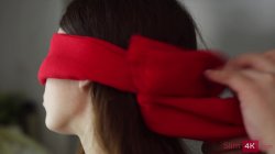 Captura de 'Brunette gets double drilled' nº 3