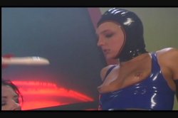 Captura de 'Lesbian Latex' nº 138