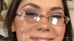 Captura de '100% Facials' nº 17