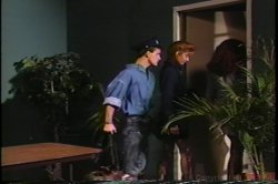 'Stewardesses Behind Bars' screenshot nº 9