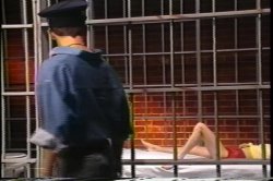 'Stewardesses Behind Bars' screenshot nº 93