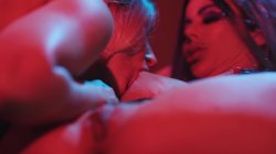 Captura de 'Women Loving Women 2' nº 60