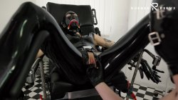 'Intense Fisting on a Gyno Chair' screenshot nº 43