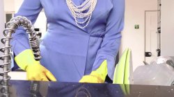 'Blackballing the MILF Next Door 4' screenshot nº 33