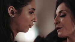 Captura de 'Lesbian Babysitters 16' nº 6
