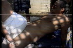 Captura de 'Granny's Interracial Gang Bang' nº 60