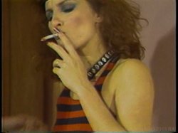 Captura de 'Hot Shorts - Sandy Taylor' nº 122